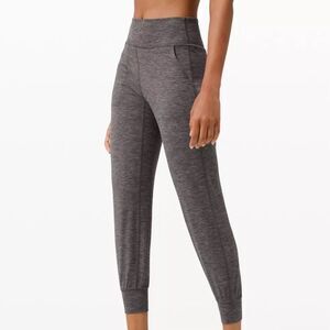 lululemon Align High-Rise Jogger Cropped Pants Heathered Black | Size 6 Nulu